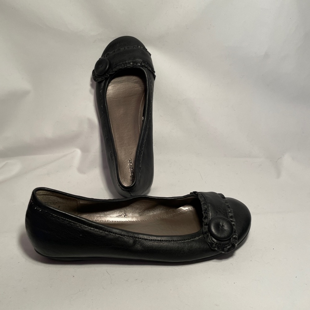 Xhilaration Women’s Black Button Flat size 9 rubber sole comfy